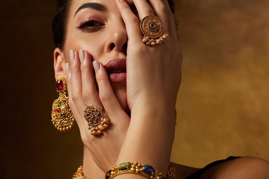 Hazoorilal gold jewellery set